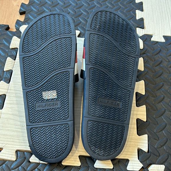 Tommy Hilfiger Men's Earthy Dark Blue and white Slide Sandal size men 11 - Picture 8 of 9
